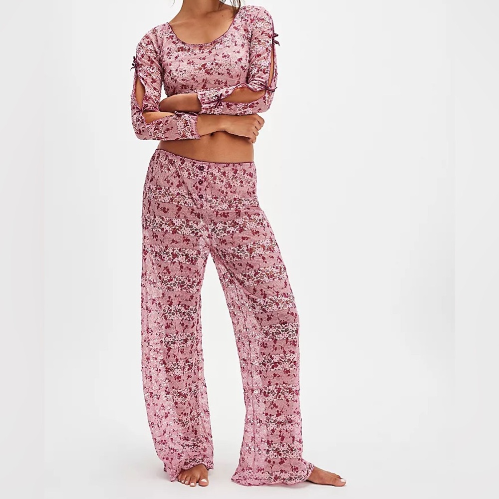 FREE PEOPLE Bali Winter Wonderland Set
